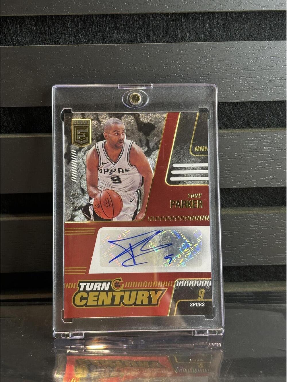 2021-22 Panini Donruss Elite Basketball Tony Parker Turn ofthe Century Autograph